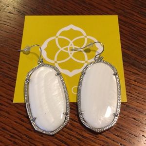 Kendra Scott Danielle white Pearl silver earrings